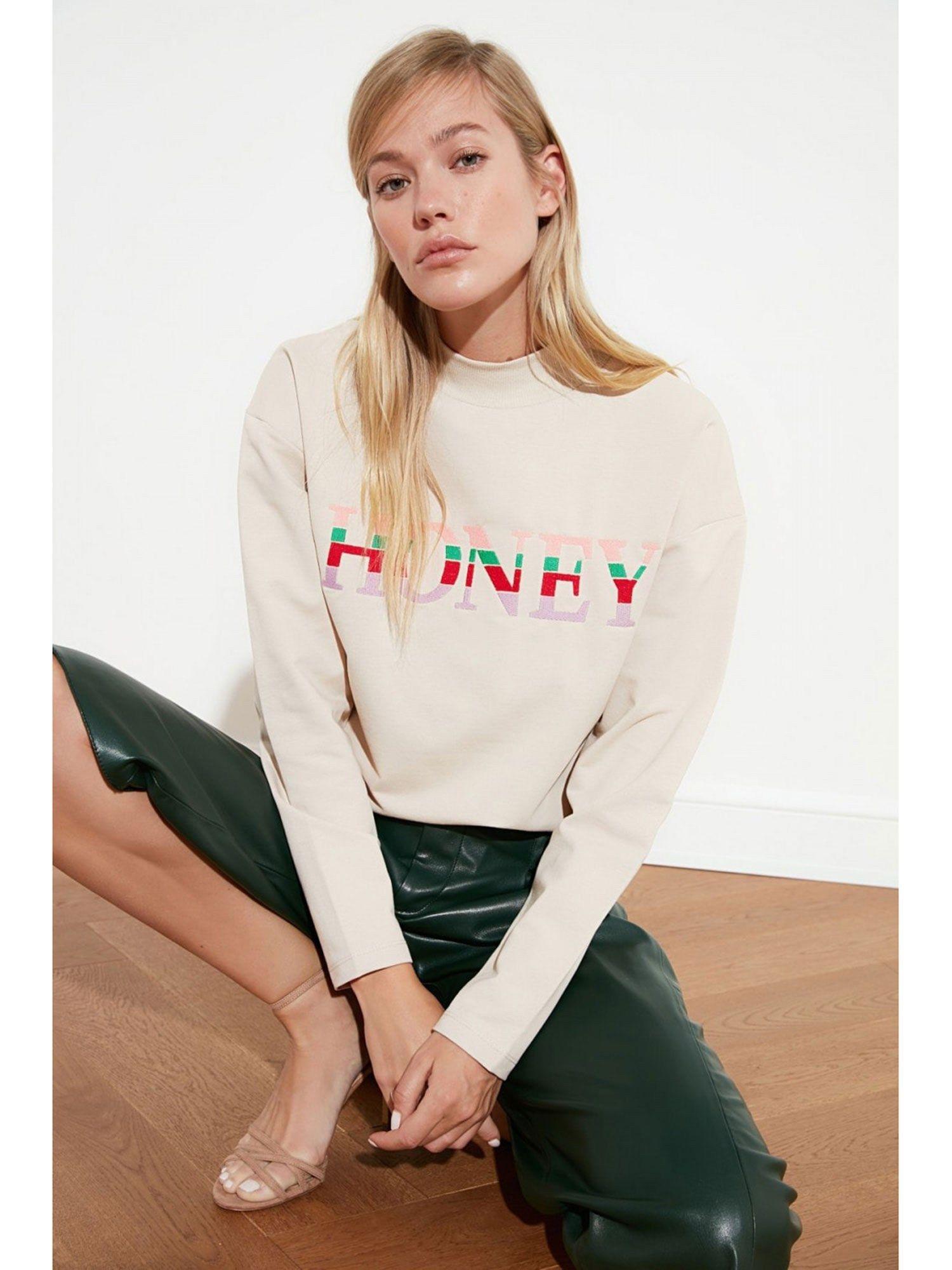 &quot;honey&quot; slogan long sleeve top