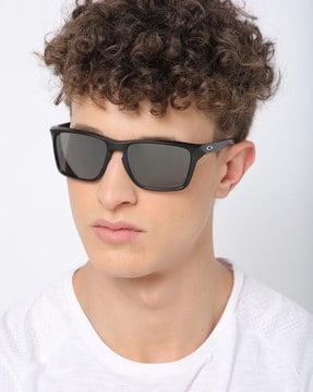 0oo9448 uv-protected full-rim rectangular sunglasses
