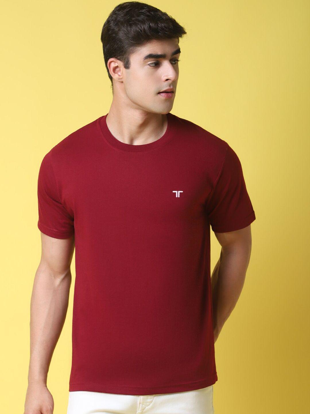 1 stop fashion men maroon applique t-shirt
