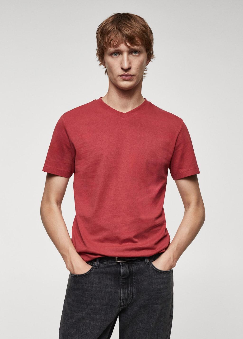 100% cotton v-neck t-shirt