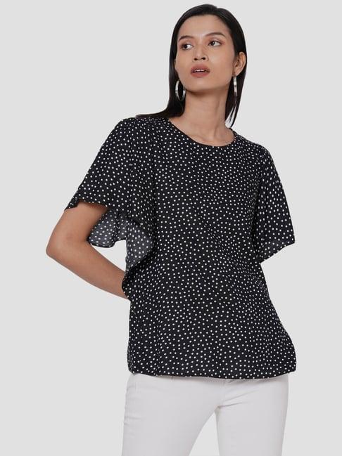 109 f black polka dots top