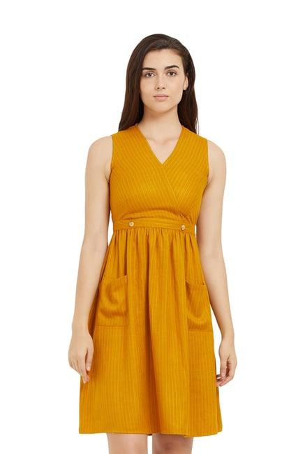109 f yellow cotton striped dress