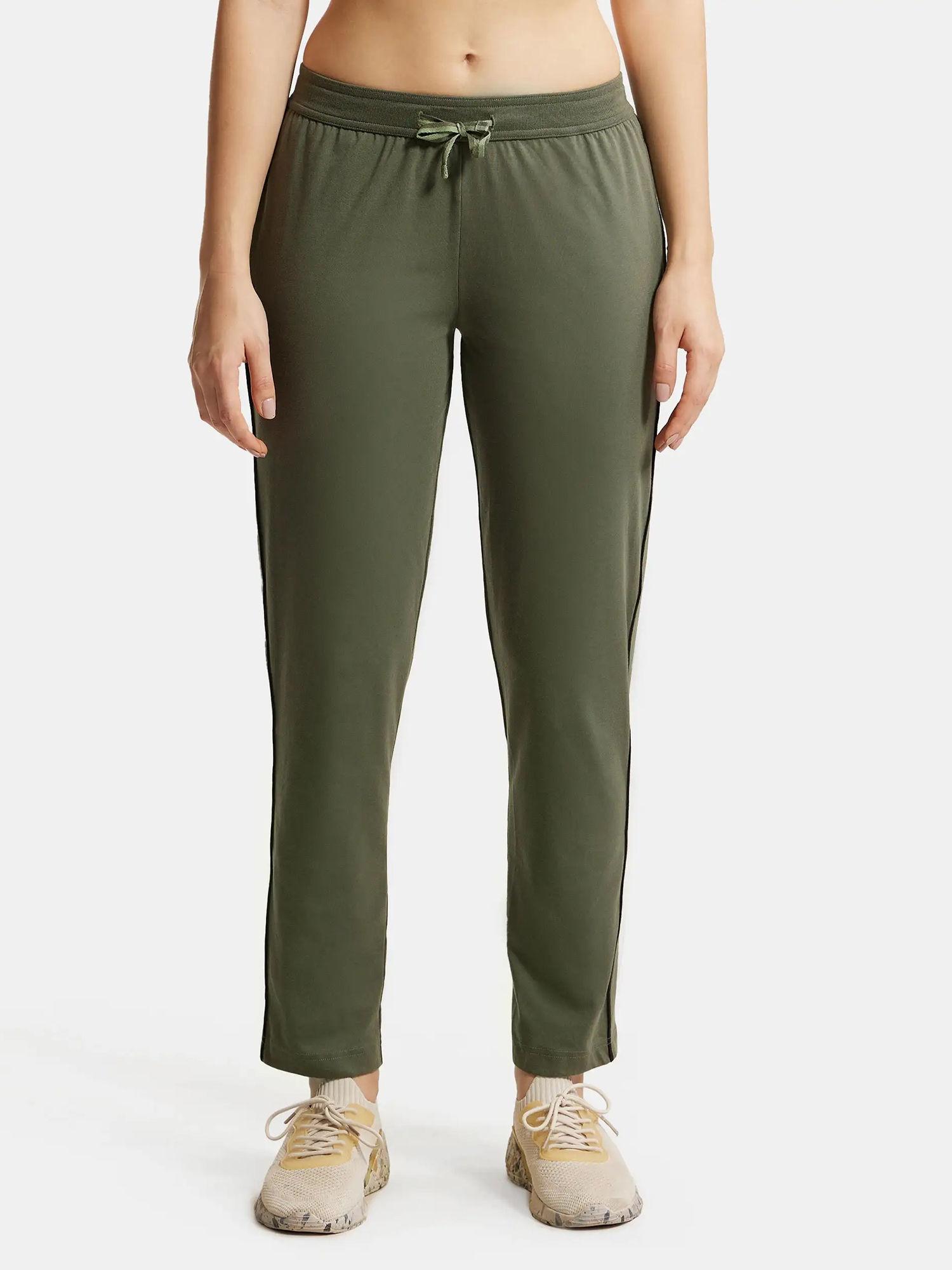 1305 women's cotton rich trackpants with convenient side pockets green