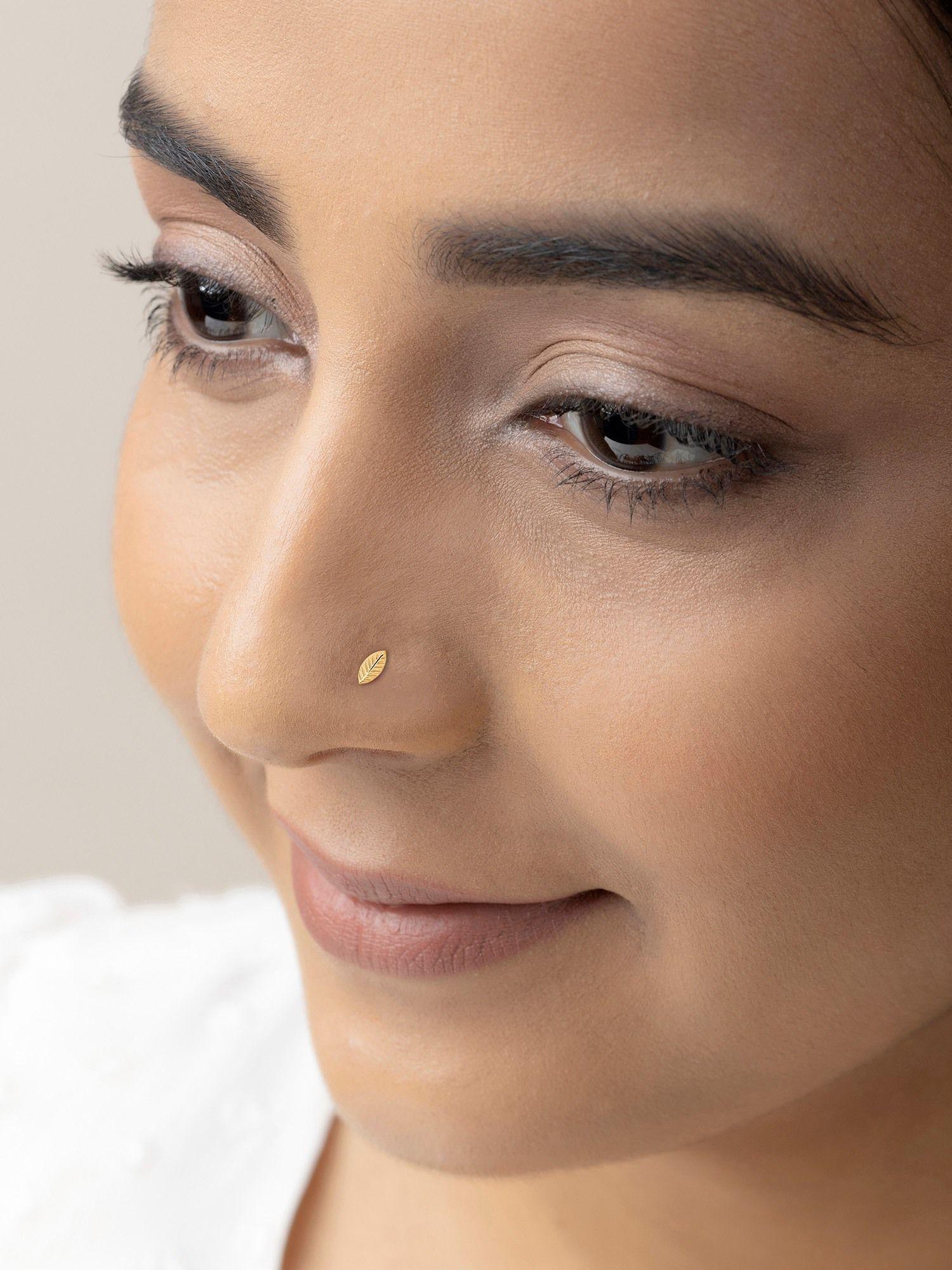 18k gold plated silver petal nose pin