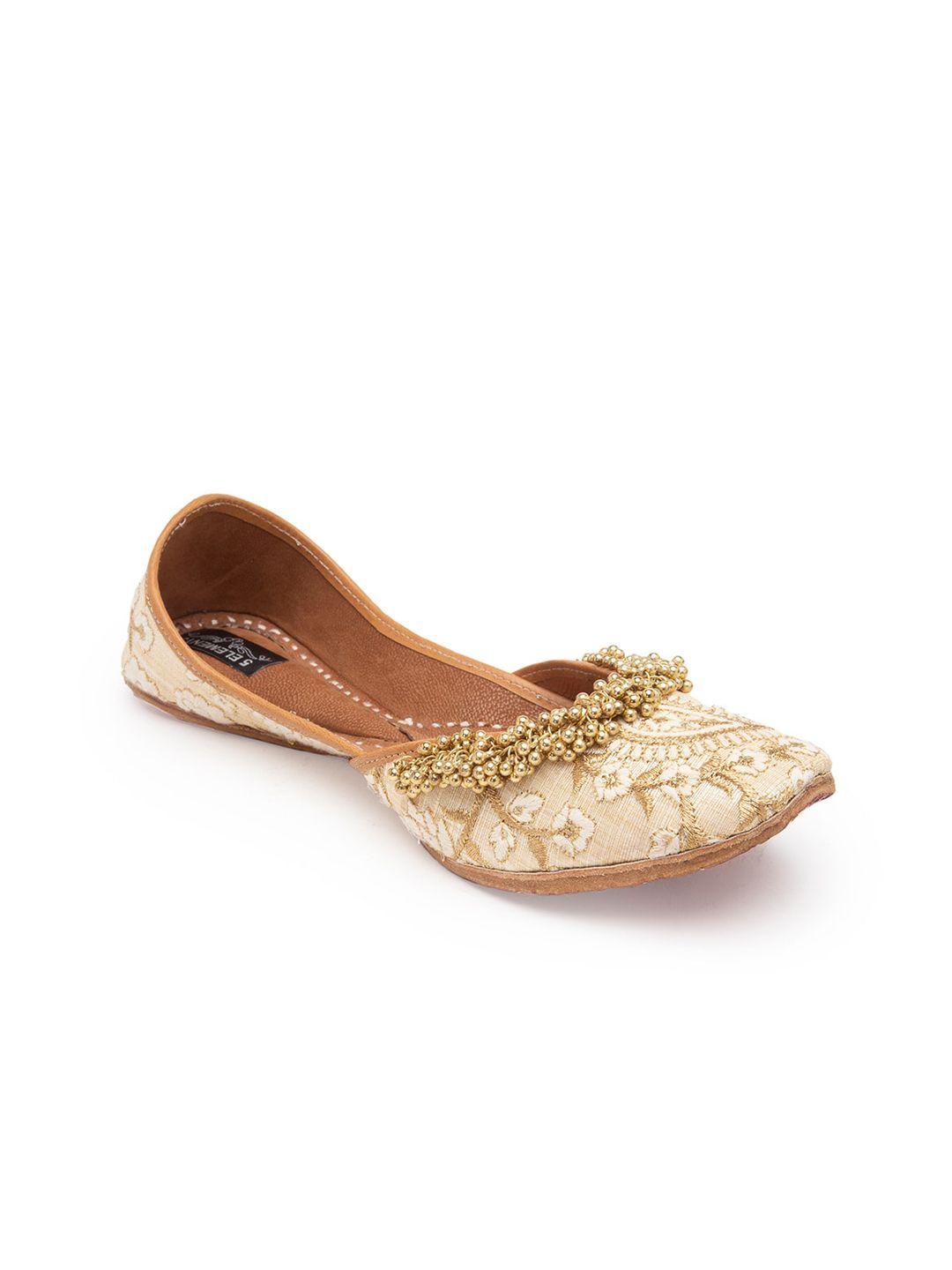 5 elements women beige embellished ethnic mojaris flats