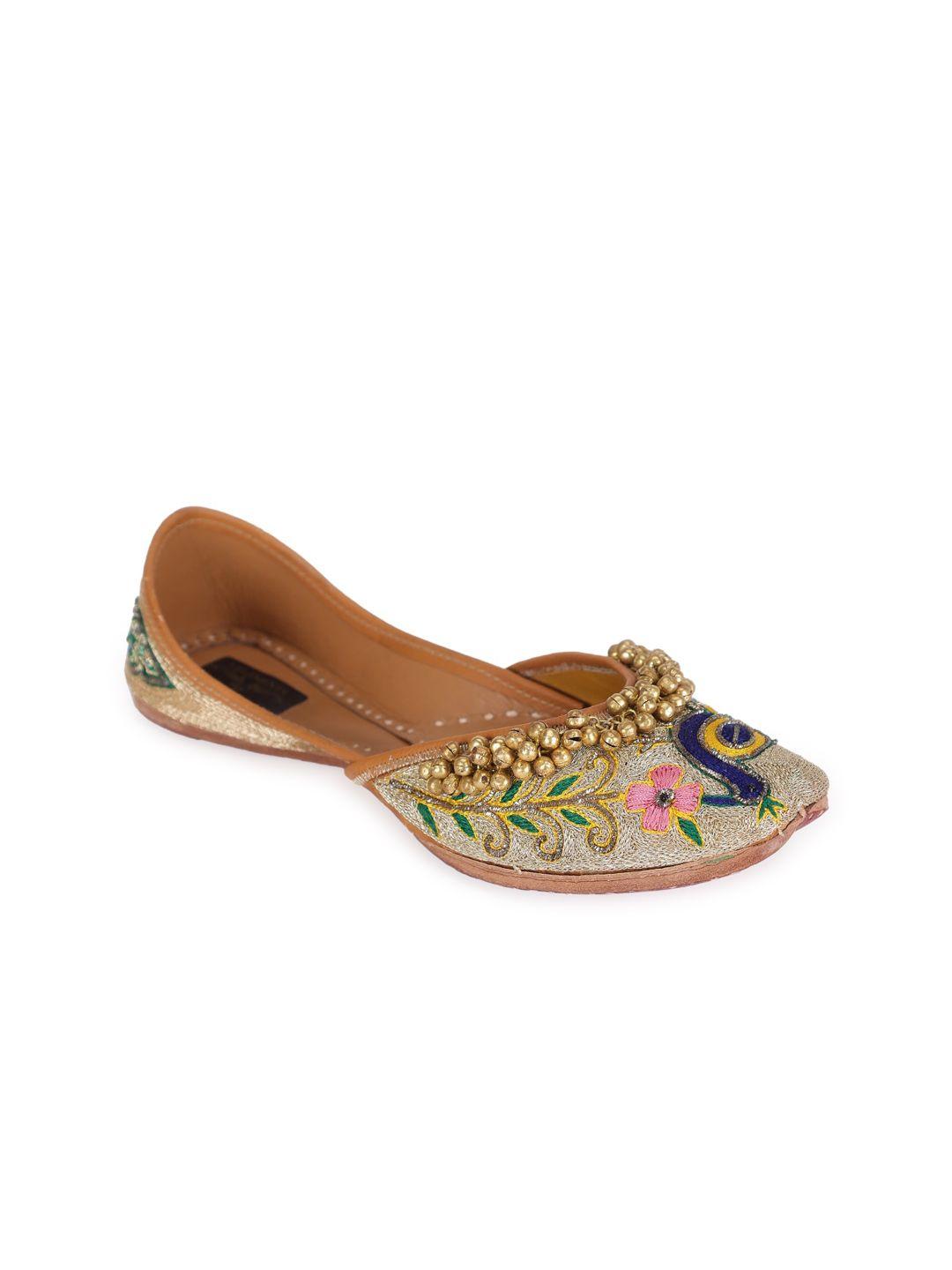 5 elements women embroidered ethnic leather mojaris