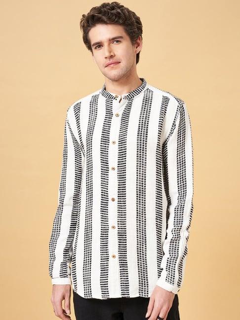 7 alt by pantaloons off white cotton relaxed fit striped shirt