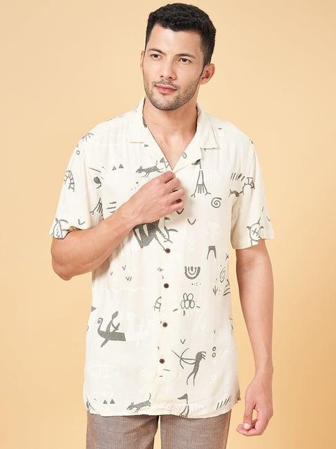 7 alt by pantaloons off white relaxed fit printed shirt