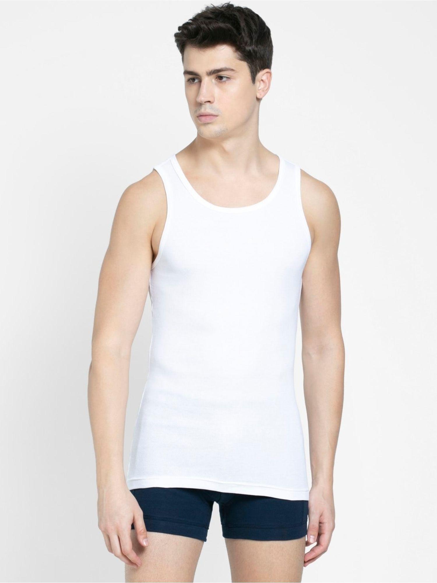 8823 mens super combed cotton scoop neck vest with stay fresh properties white