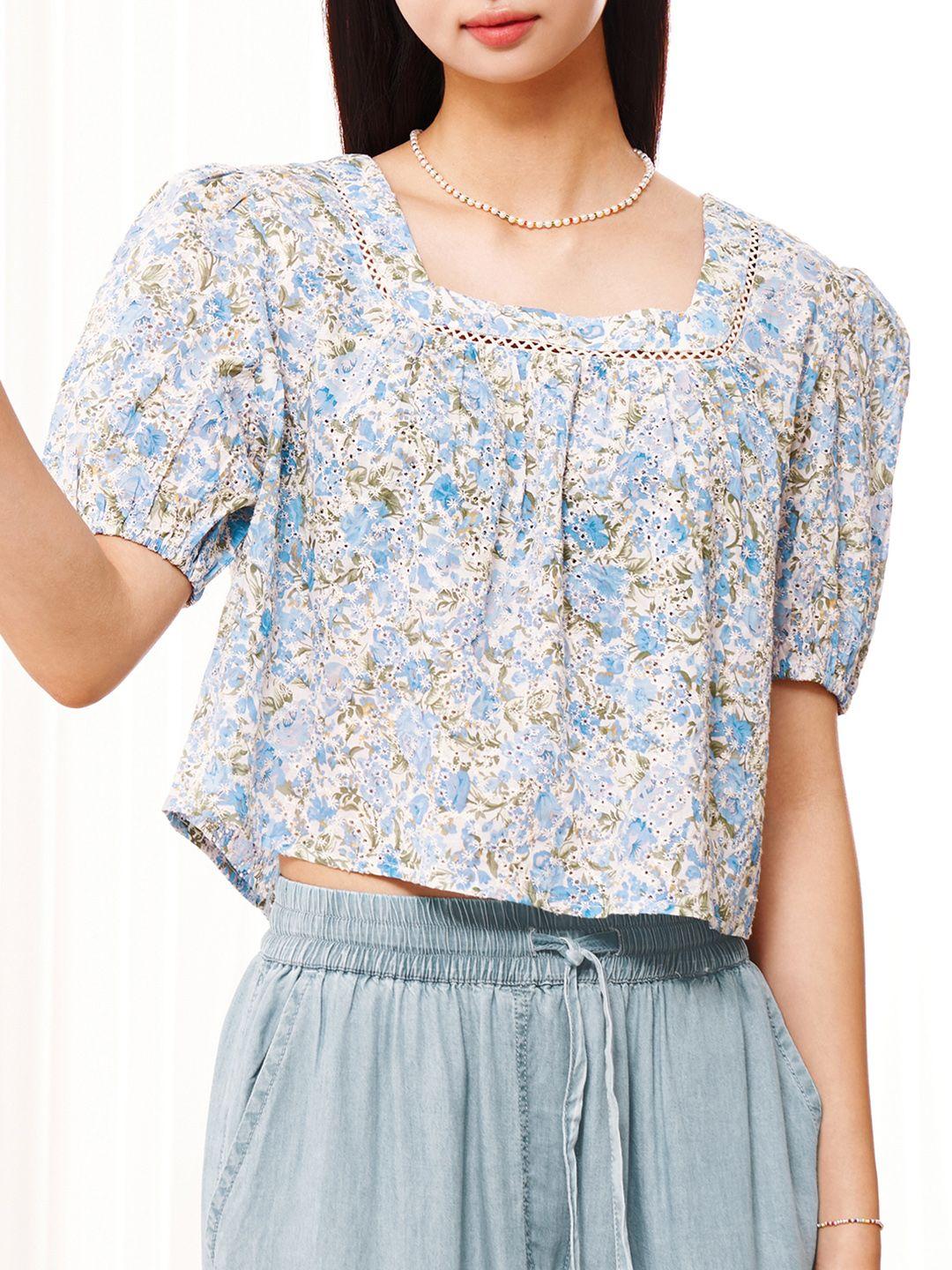 8seconds women white & blue floral print pure cotton crop top