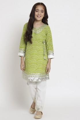 a line style cotton fabric kurti and salwar - green