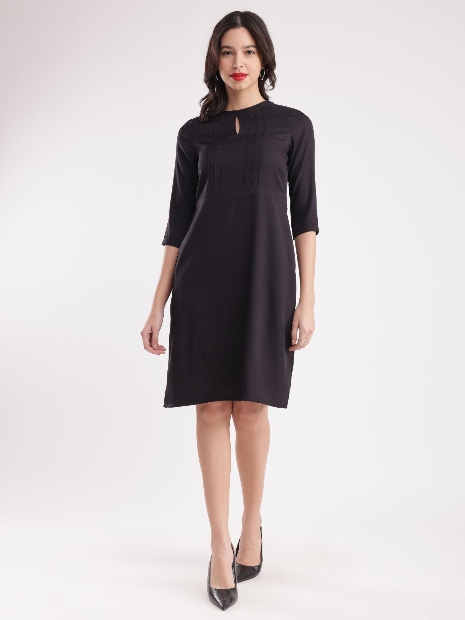 a -line solid dress - black