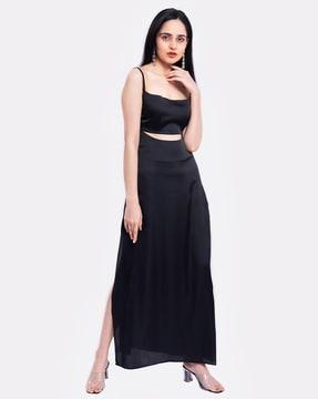 a-line dress with cut-out & side slit