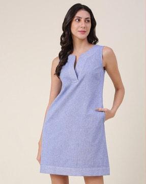 a-line dress with insert pocket