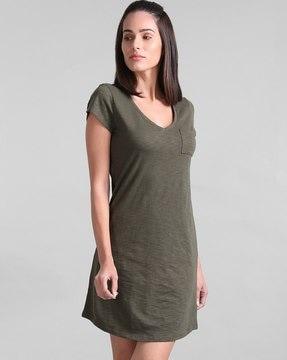 a-line dress with patch pocket