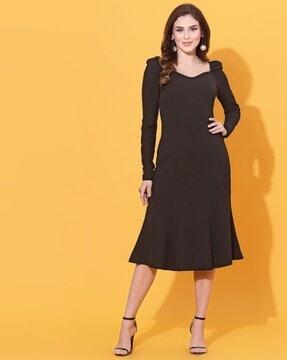 a-line dress with puff sleeves