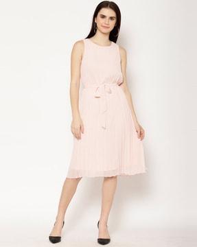 a-line dress with tie-up