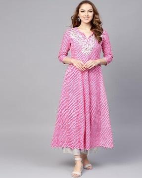 a-line kurta set with striped detail