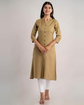 a-line kurta with insert pockets