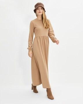 a-line maxi dress with cuffed sleeves