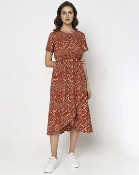 a-symmetric fit & flared dress