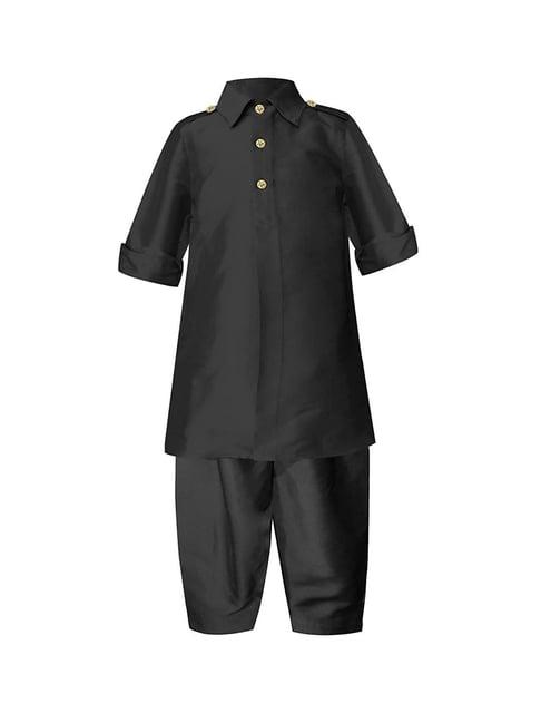 a.t.u.n. black solid full sleeves pathani kurta with pyjamas