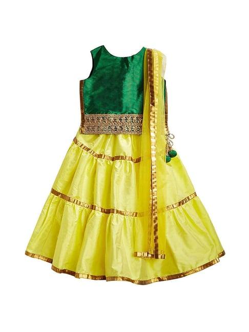 a.t.u.n. green & yellow solid lehenga with blouse & dupatta