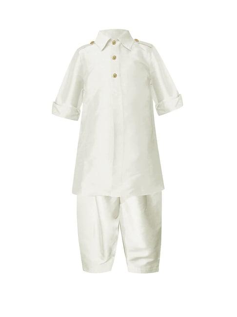 a.t.u.n. ivory solid full sleeves pathani kurta with pyjamas