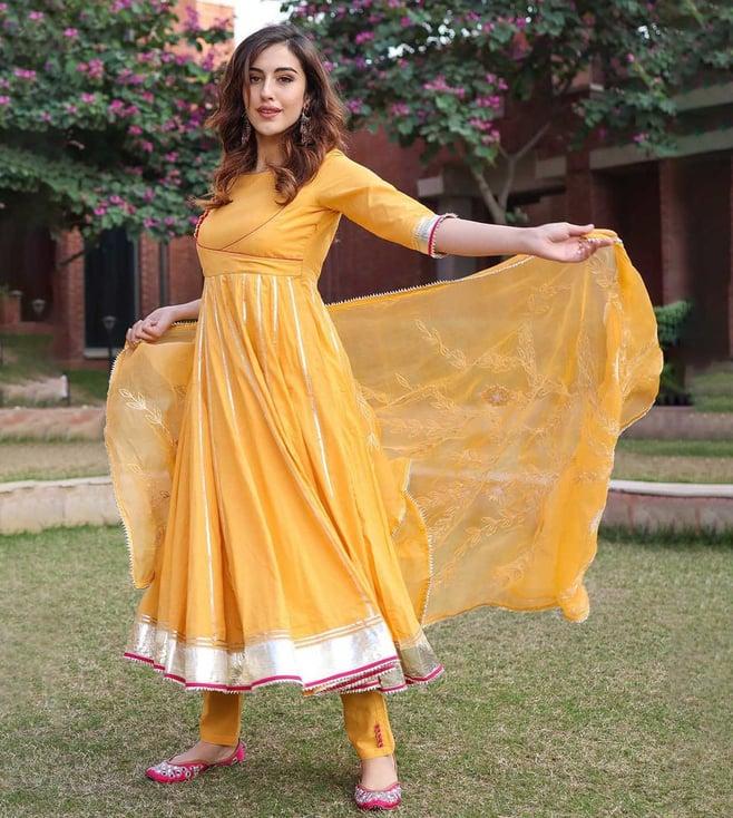 aachho yellow popcorn gotapatti suit set