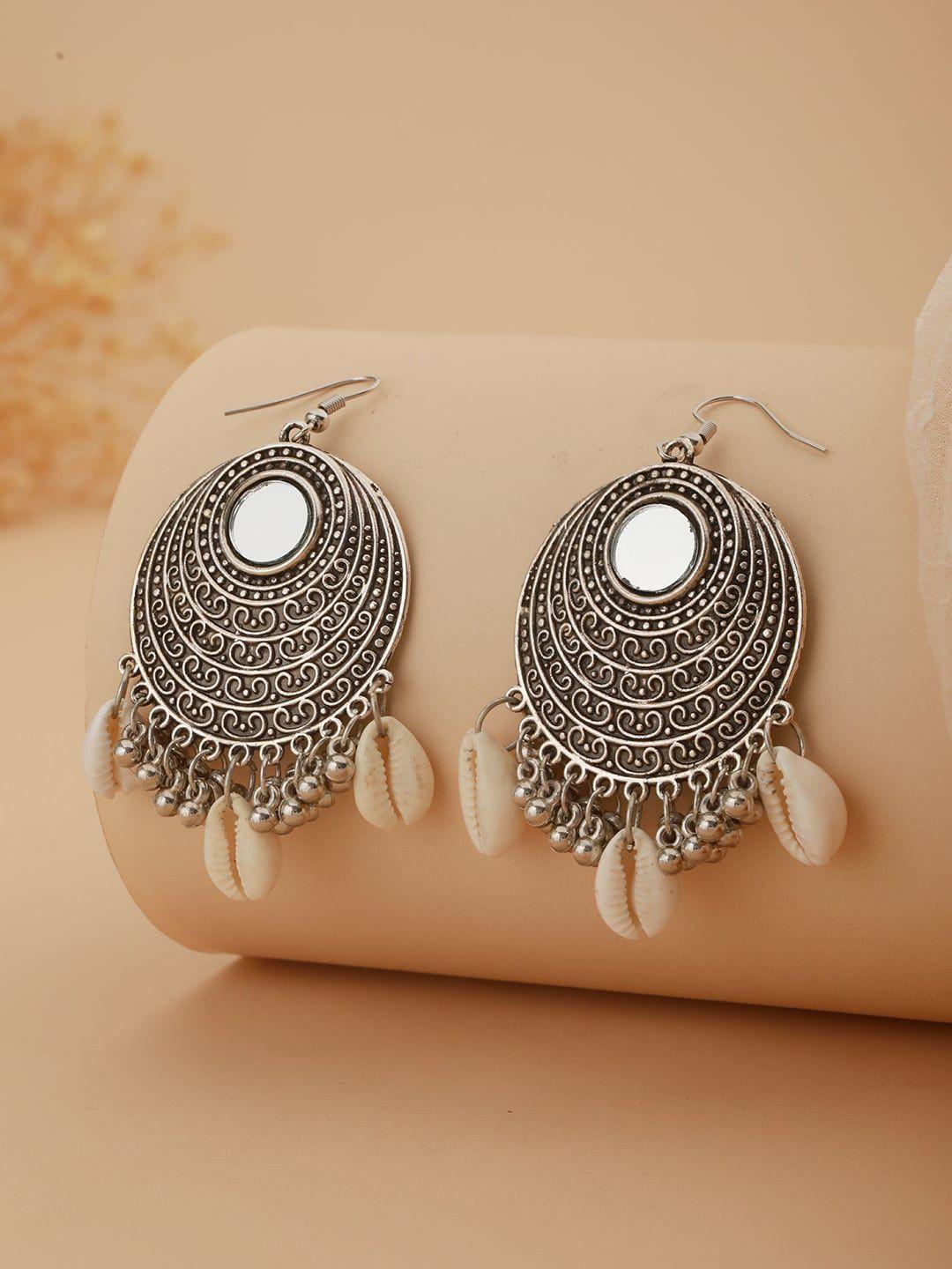 aadvik designs silver-toned contemporary studs earrings