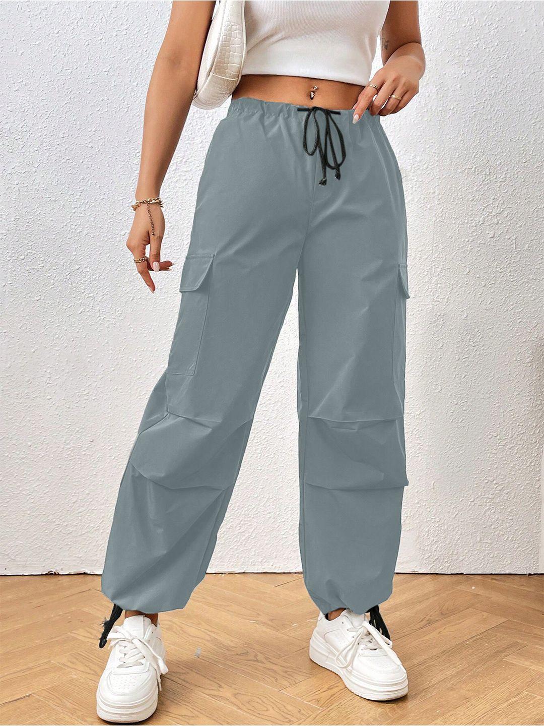aahwan women loose fit high rise drawstring cotton cargos trousers