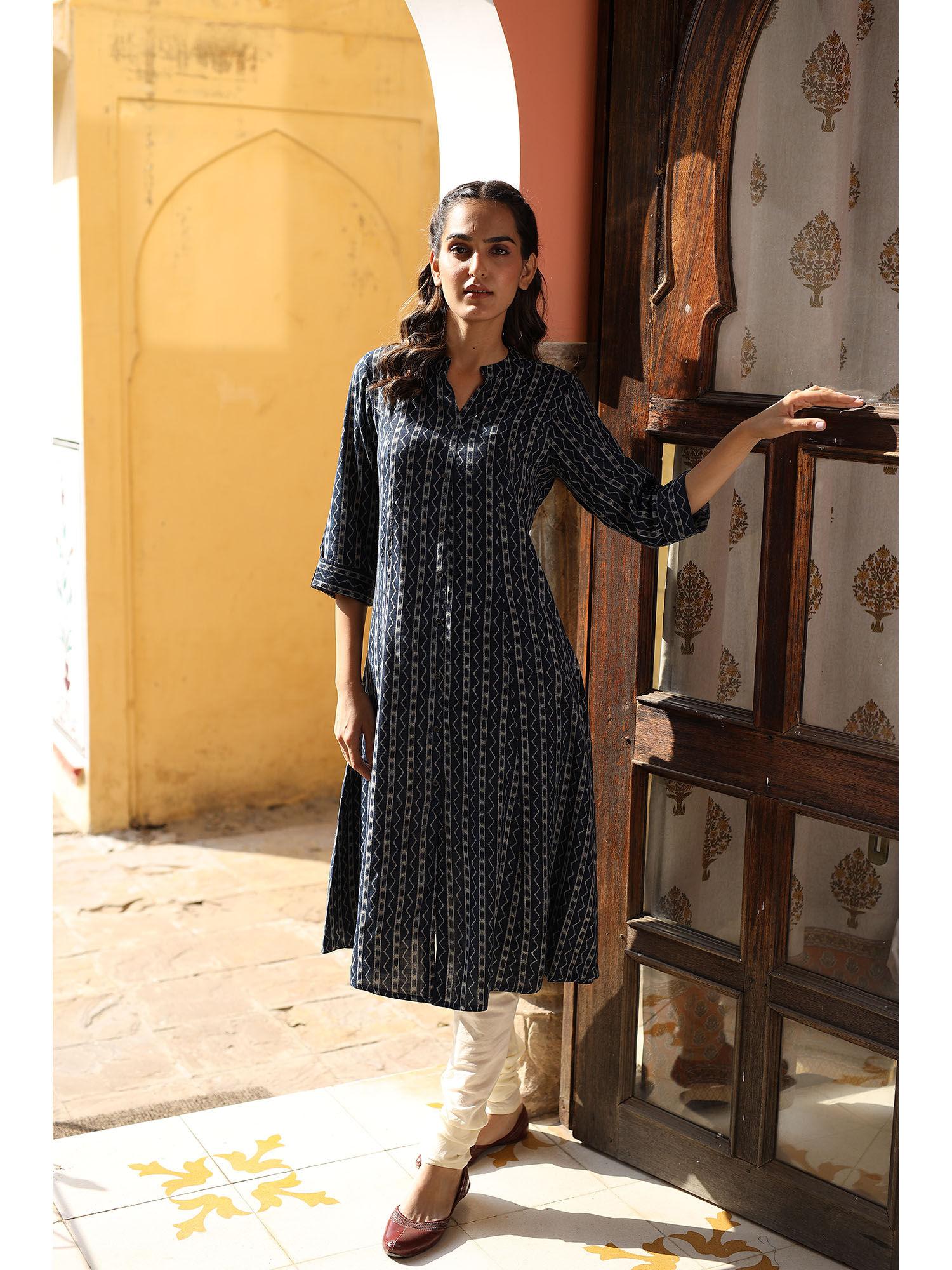 aakriti blue kurta