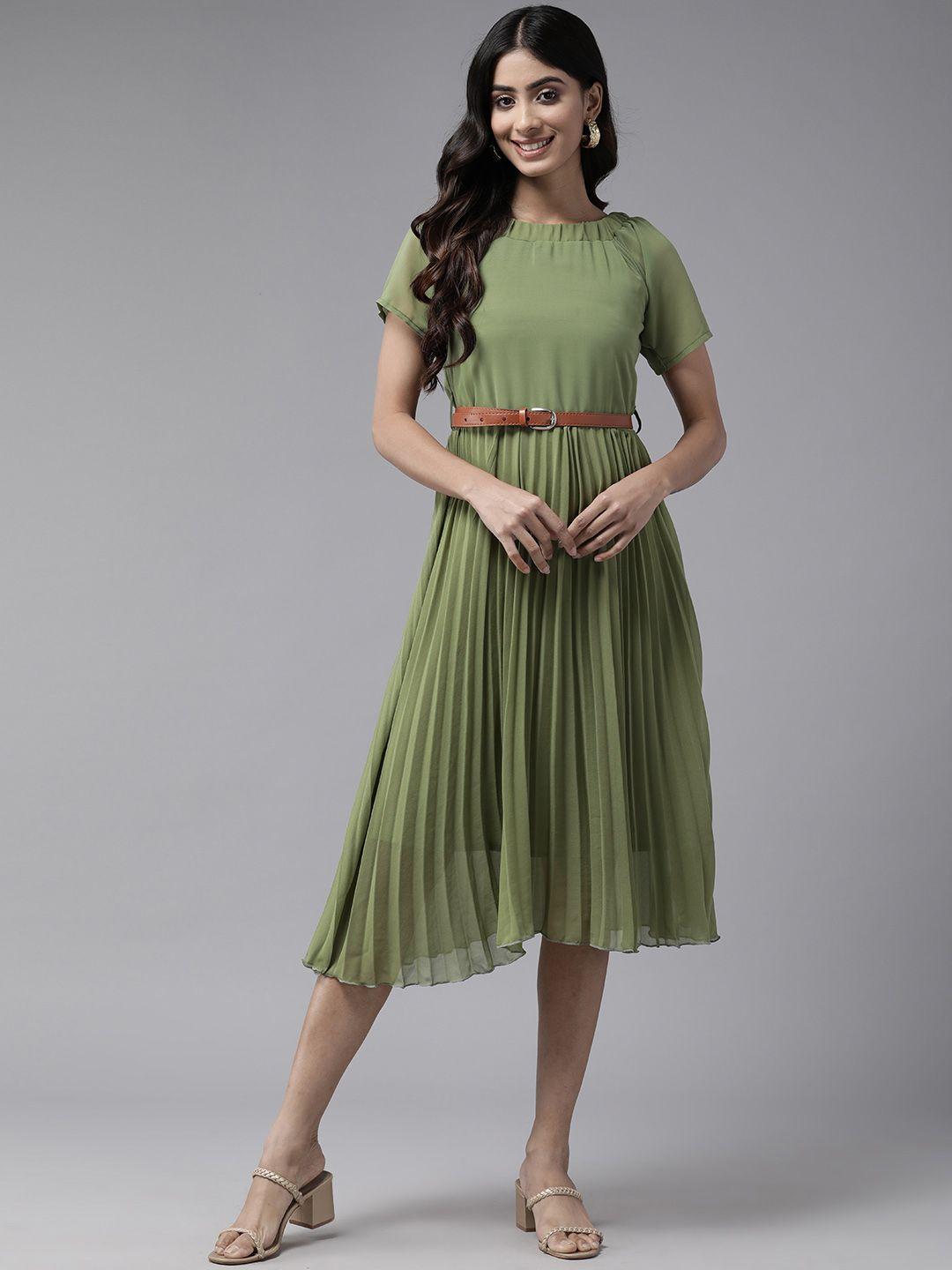 aarika solid georgette a-line midi dress with belt