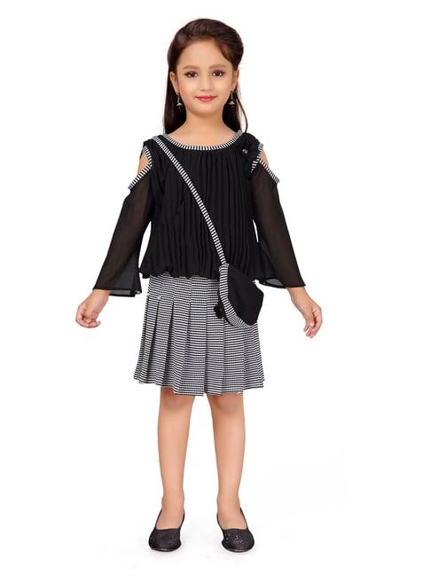 aarika kids black striped top, skirt with sling bag