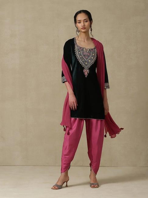 aarke ritu kumar dark green & pink embroidered kurta with dhoti pants & dupatta