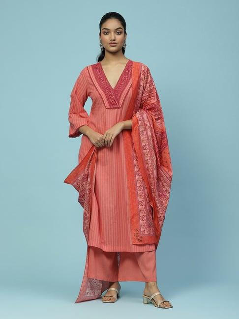 aarke ritu kumar pink printed kurta with palazzos & dupatta