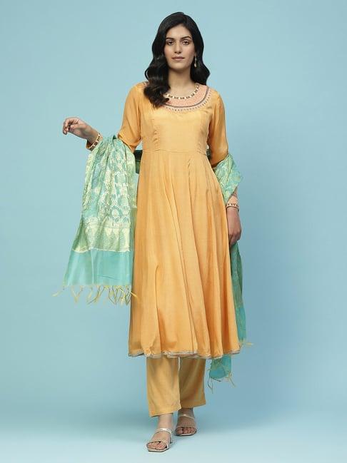 aarke ritu kumar yellow embroidered kurta with churidar & dupatta