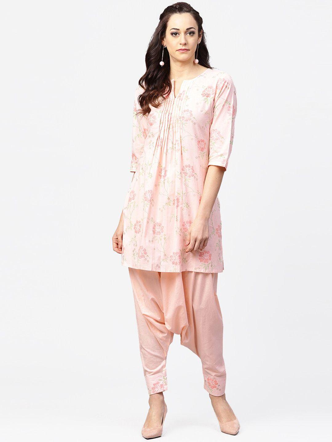 aasi - house of nayo peach-coloured floral printed pleated pure cotton kurta with trousers