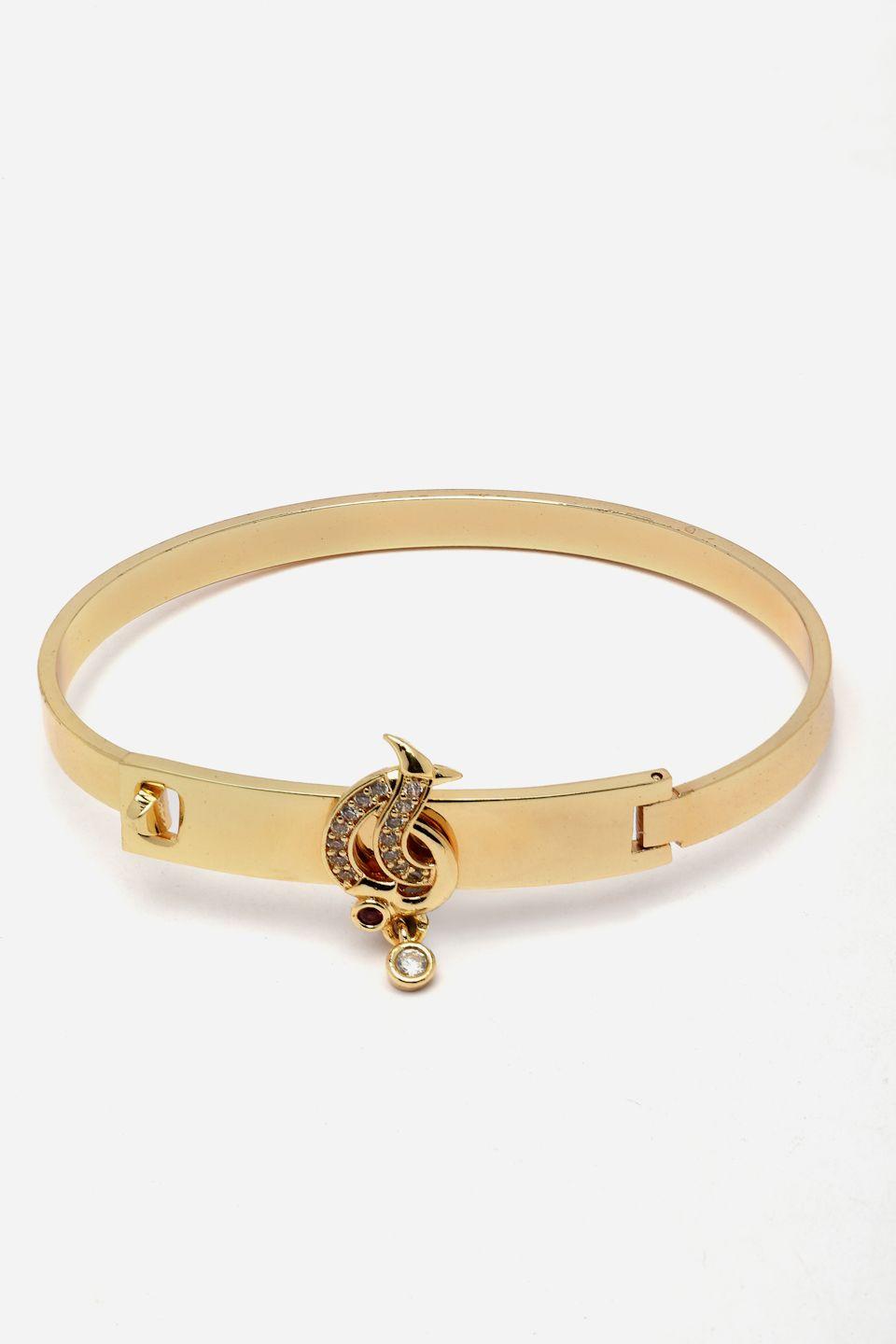 aazeen gold-plated american diamond bangle-style bracelet