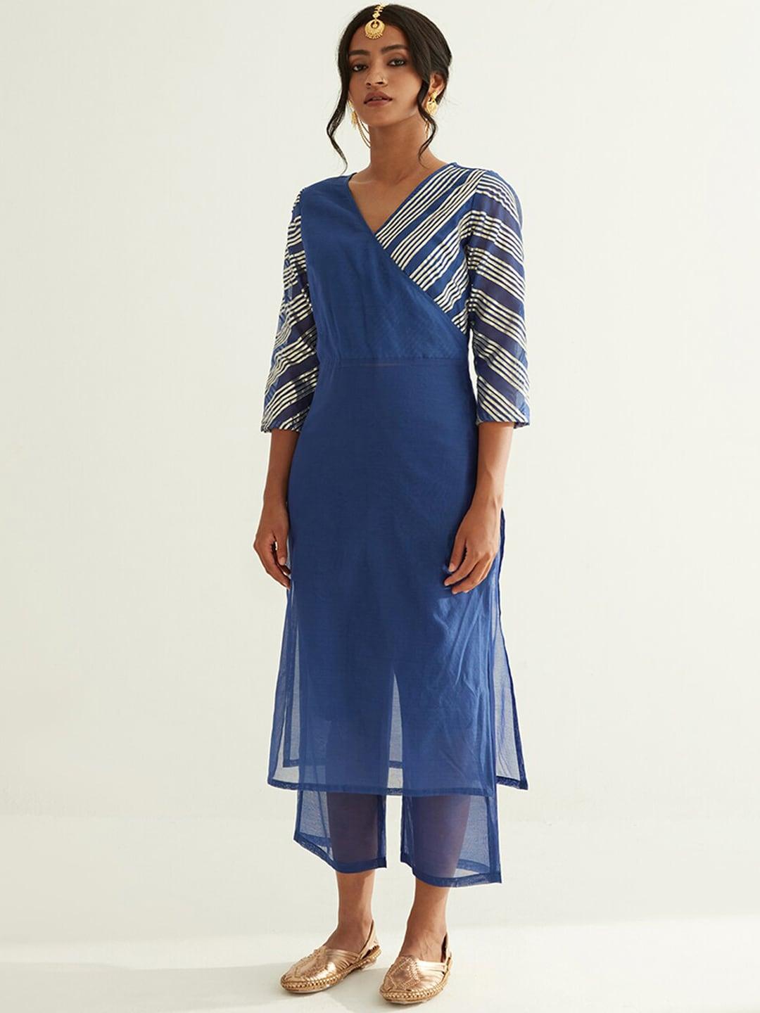 abhishti women blue tribal yoke design kurta
