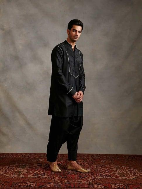 abhishti black regular fit banarasi kurta