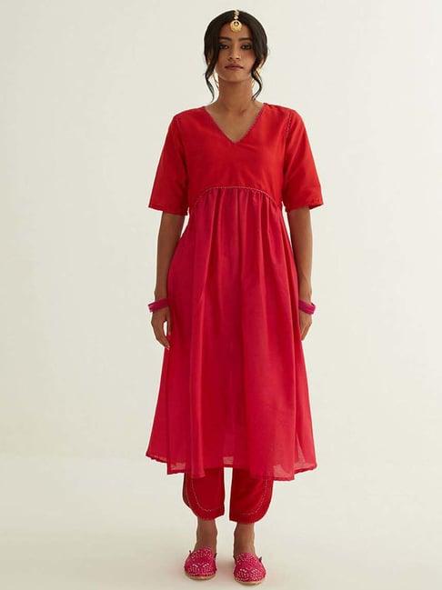 abhishti red kurta pant set