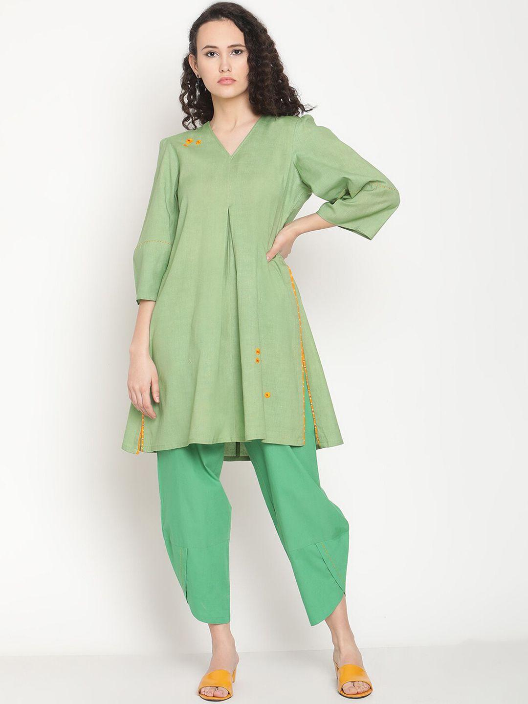 abhishti women green flared sleeves kurta