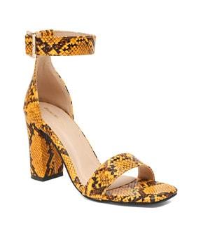 abstract print chunky heeled sandals