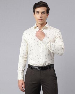 abstract print regular fit shirt