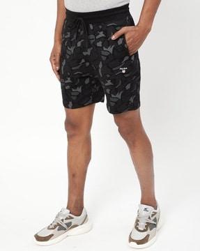 abstract print shorts with insert pockets