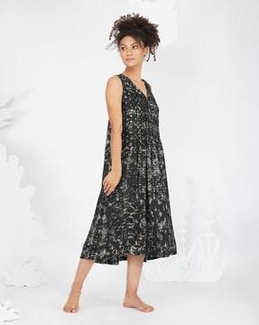 abstract print sleeveless dress