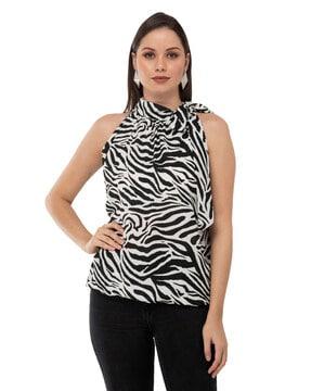 abstract print sleeveless top