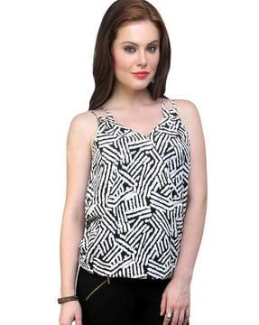 abstract print sleeveless top