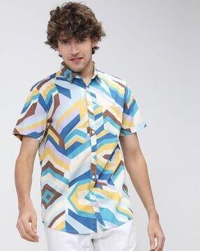 abstract print slim fit shirt